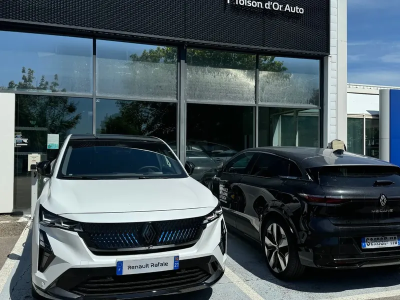 Façade et accueil de Toison d'Or Auto à Ahuy, près de Dijon