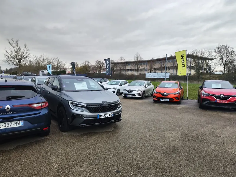 Parc de véhicules neufs et d'occasion de Toison d'Or Auto à Ahuy